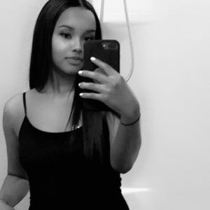 Meet your Posher, Zenaida